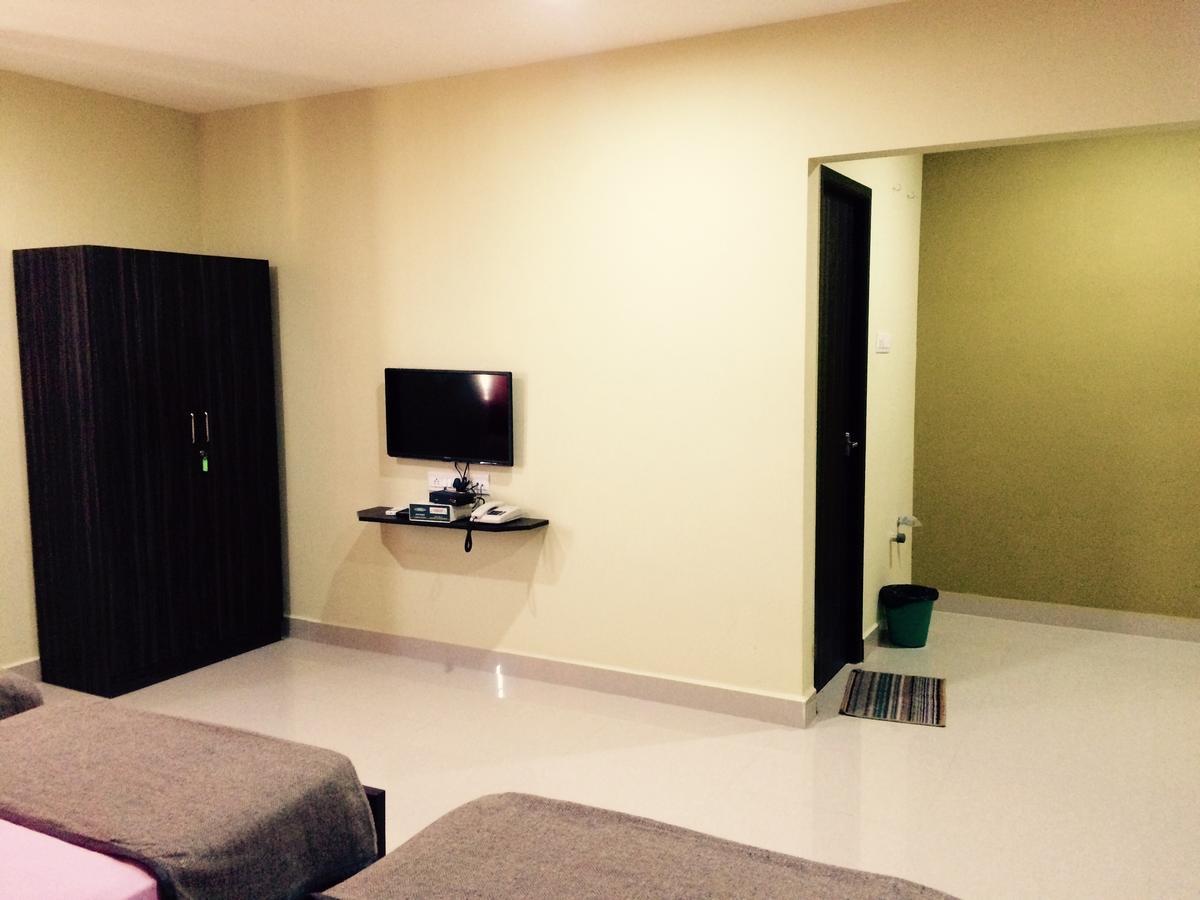 Chandran Hyline Chennai Luaran gambar
